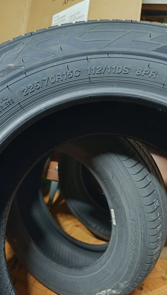 225/70R15C  ATLANDER