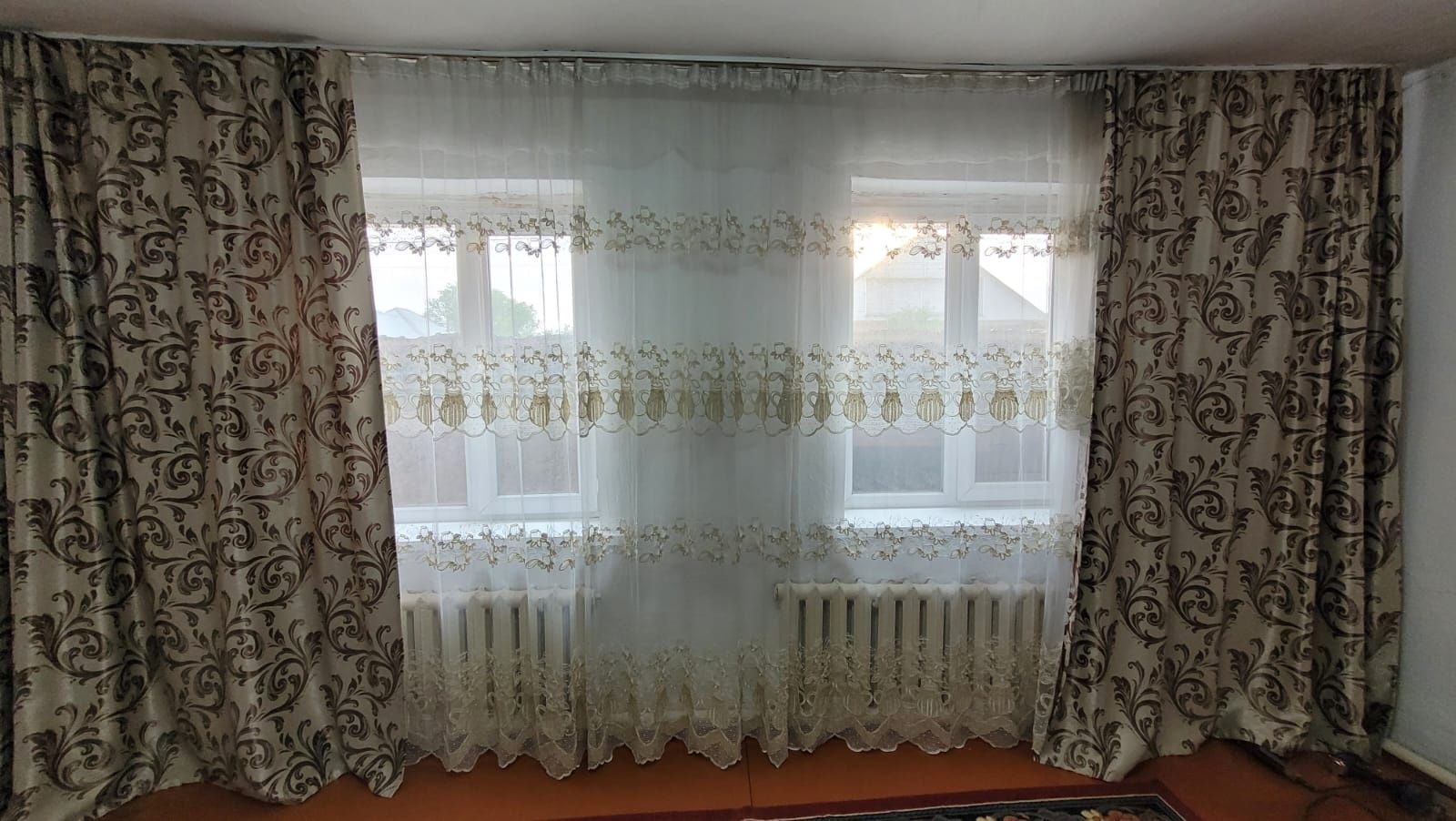 Продаю шторы двойные