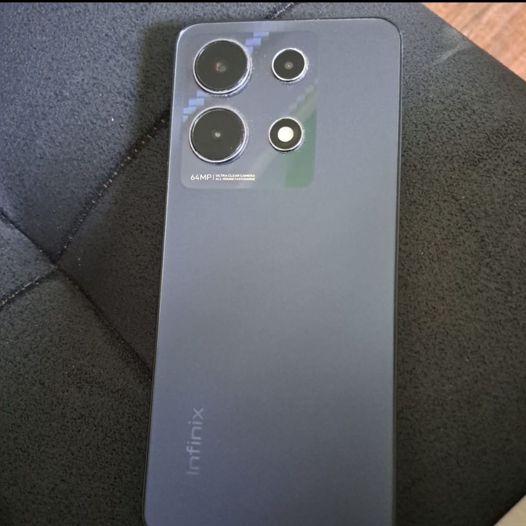Infinix note 30 256/8+6