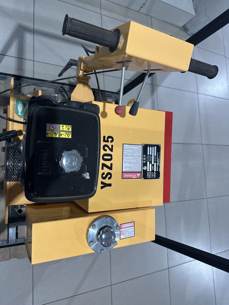 Каток YSZ025