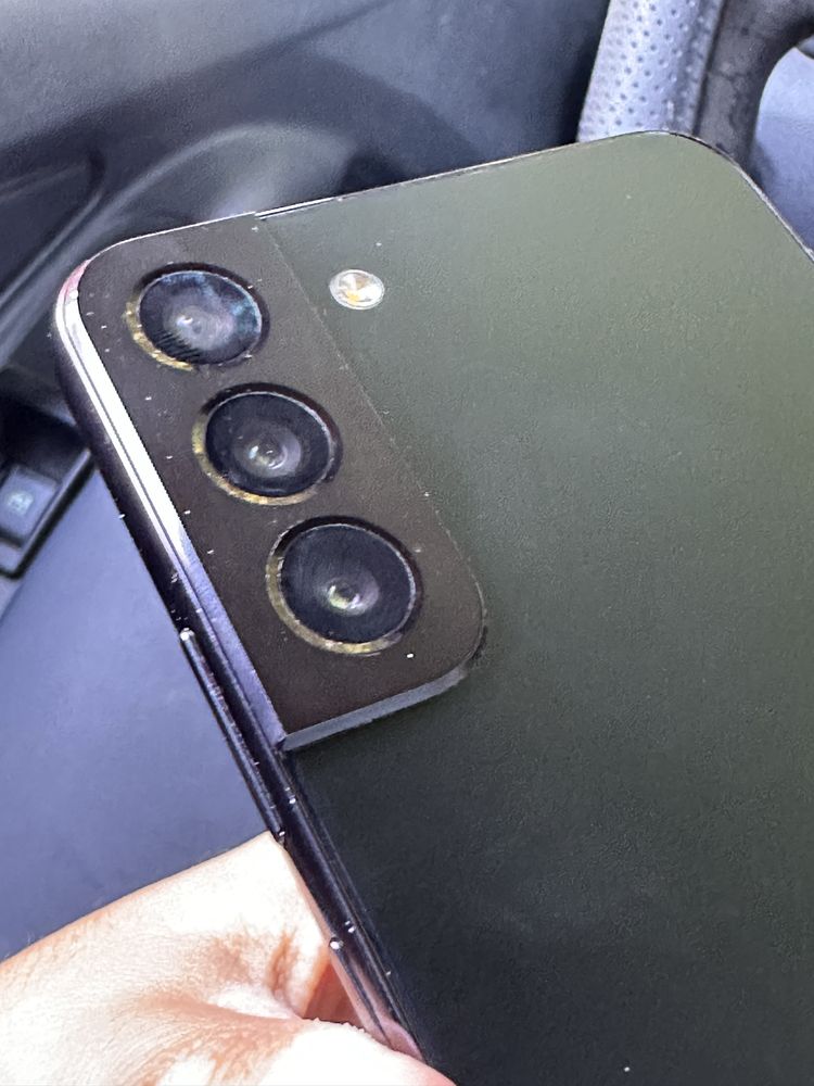 Samsung s22 plus +