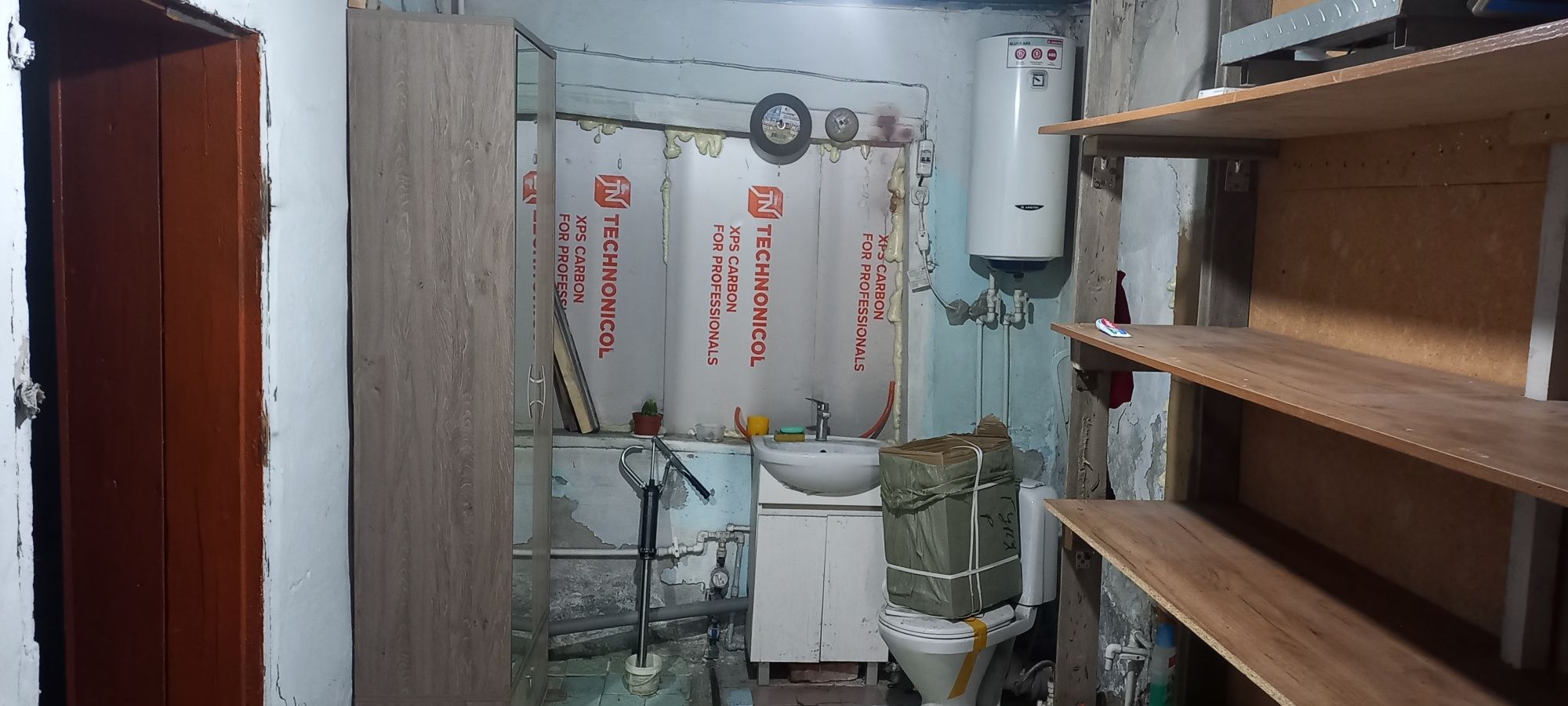 Продам Дом с участком,  удобно под бизнес