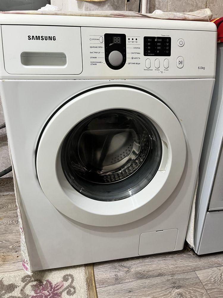 Стиральная машина продам