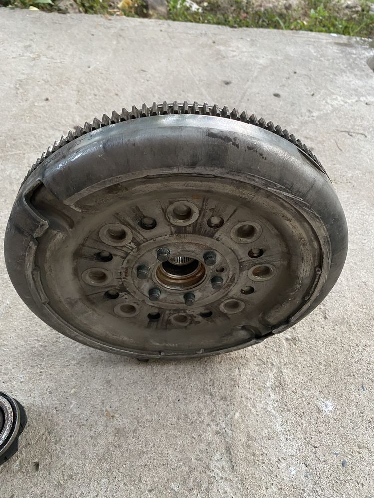 Passat b6 1,9 tdi маховик