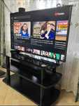 Телевизор Samsung Smart TV 43" + полка под ТВ и Саундбар