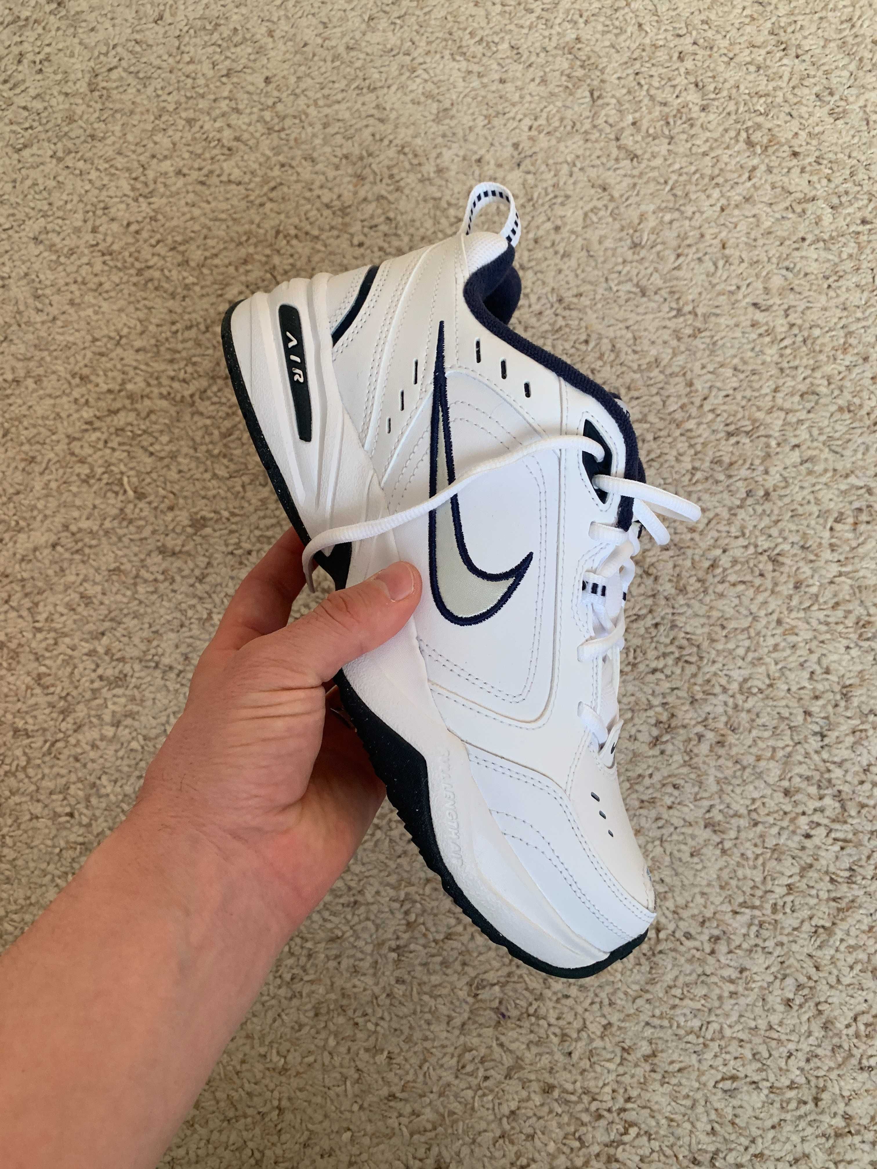 Nike air monarch IV размеры евро 42,5 и 44