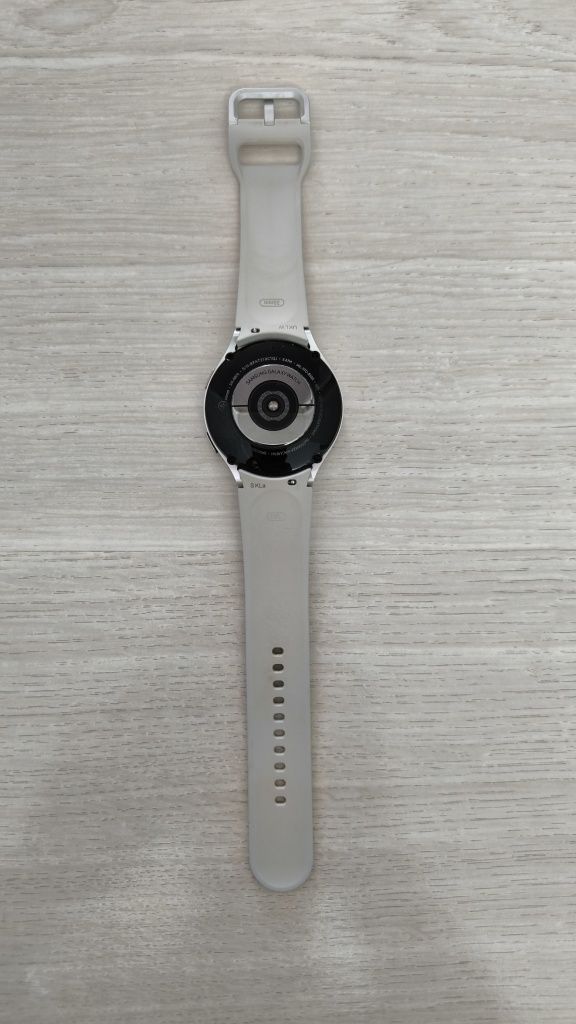 Galaxy watch 4 (44мм)