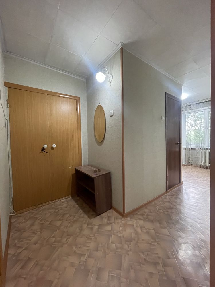 Сдается 1 ком. квартира, р-н маг. Ровесник