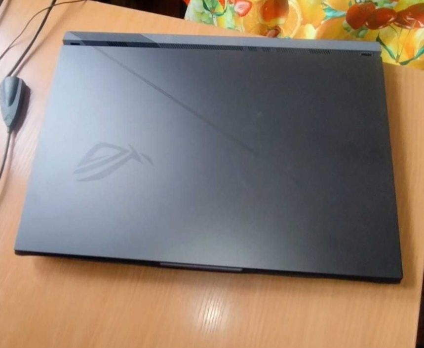 ASUS ROG STRIX G18 Core i7 rtx4060
