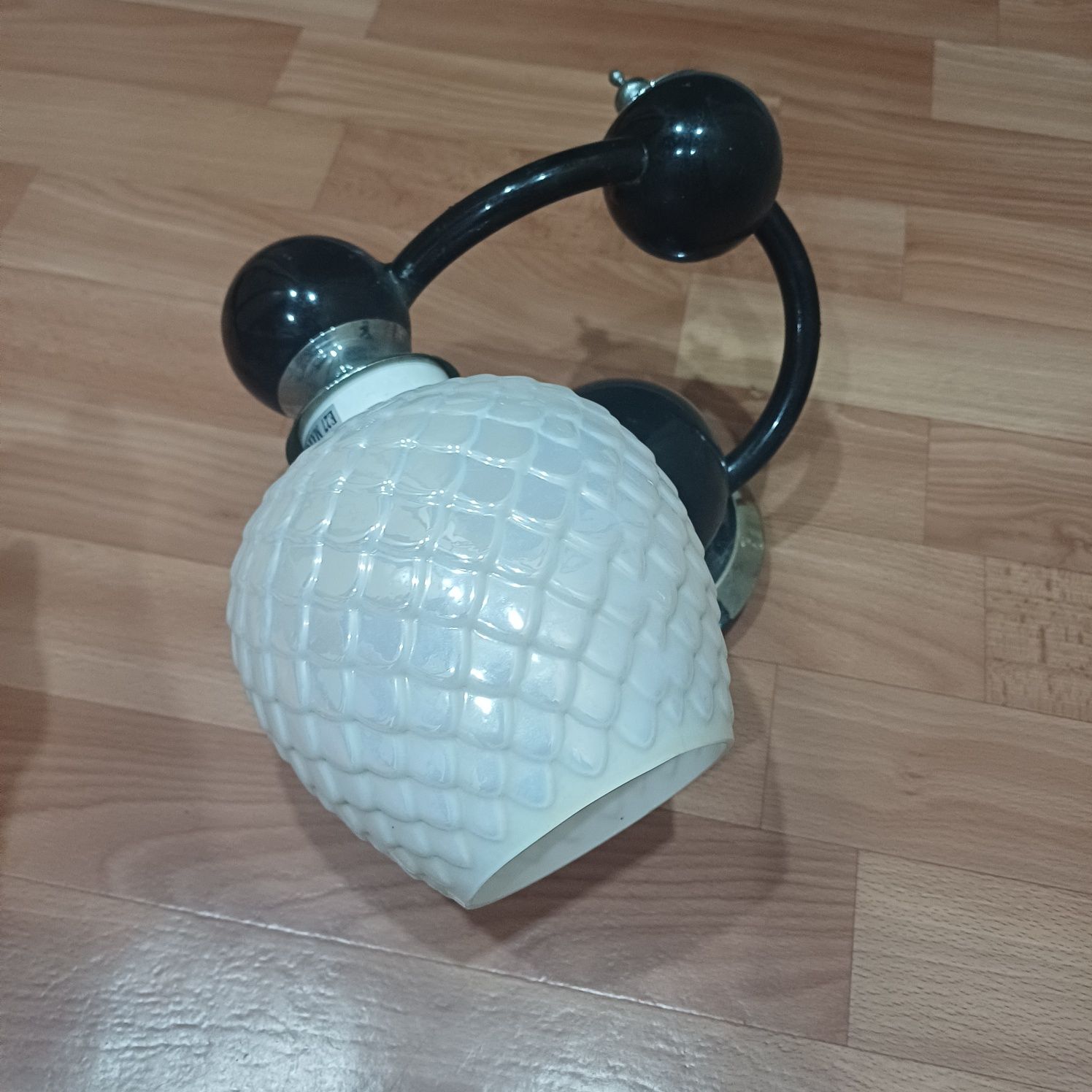 Продам люстру не дорого