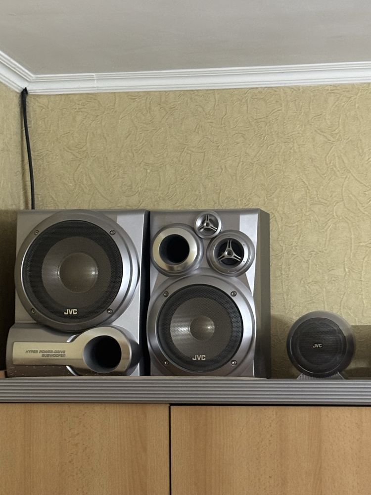 Музыкальный центр JVC