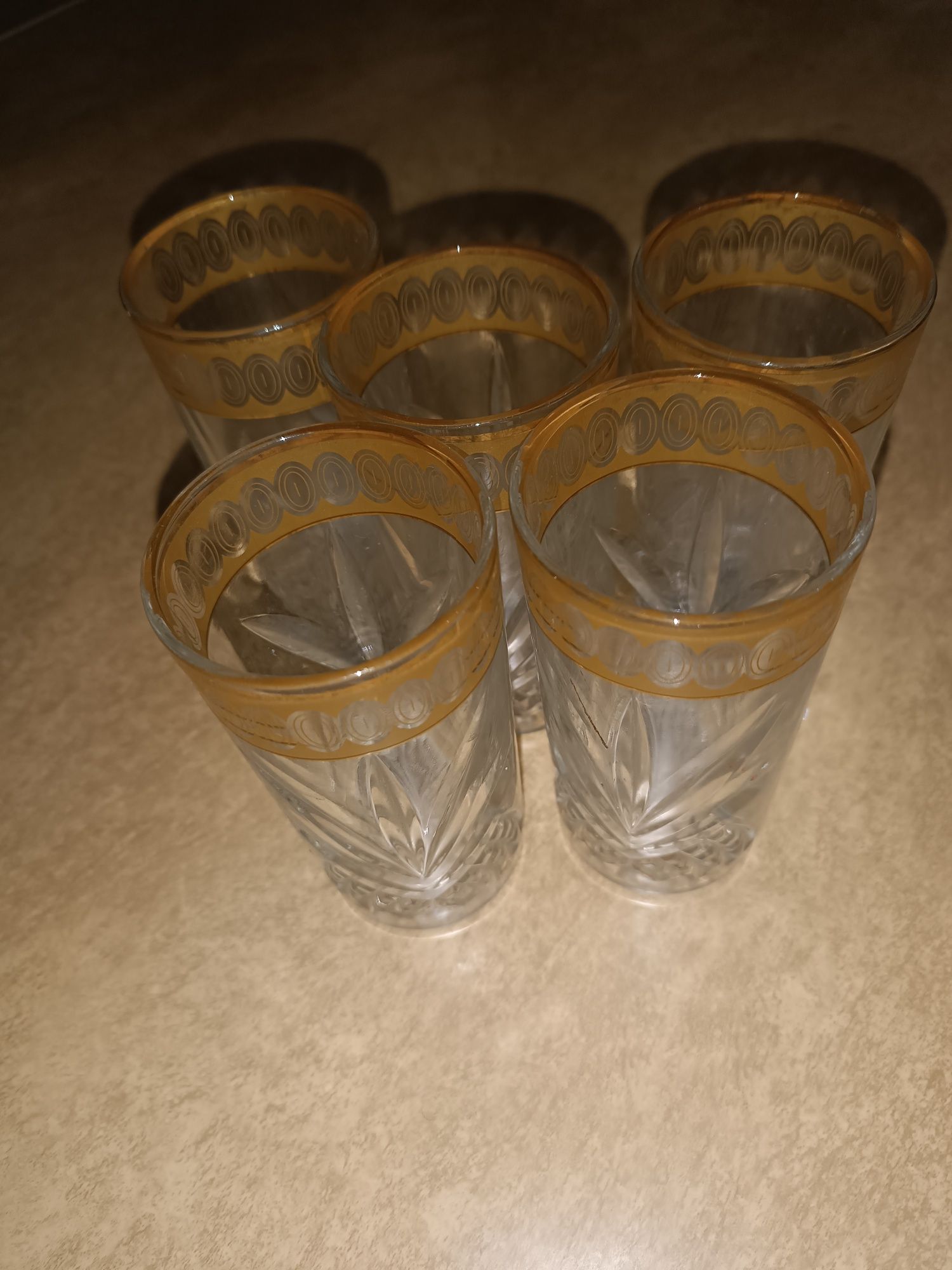Продам стаканы 5 шт