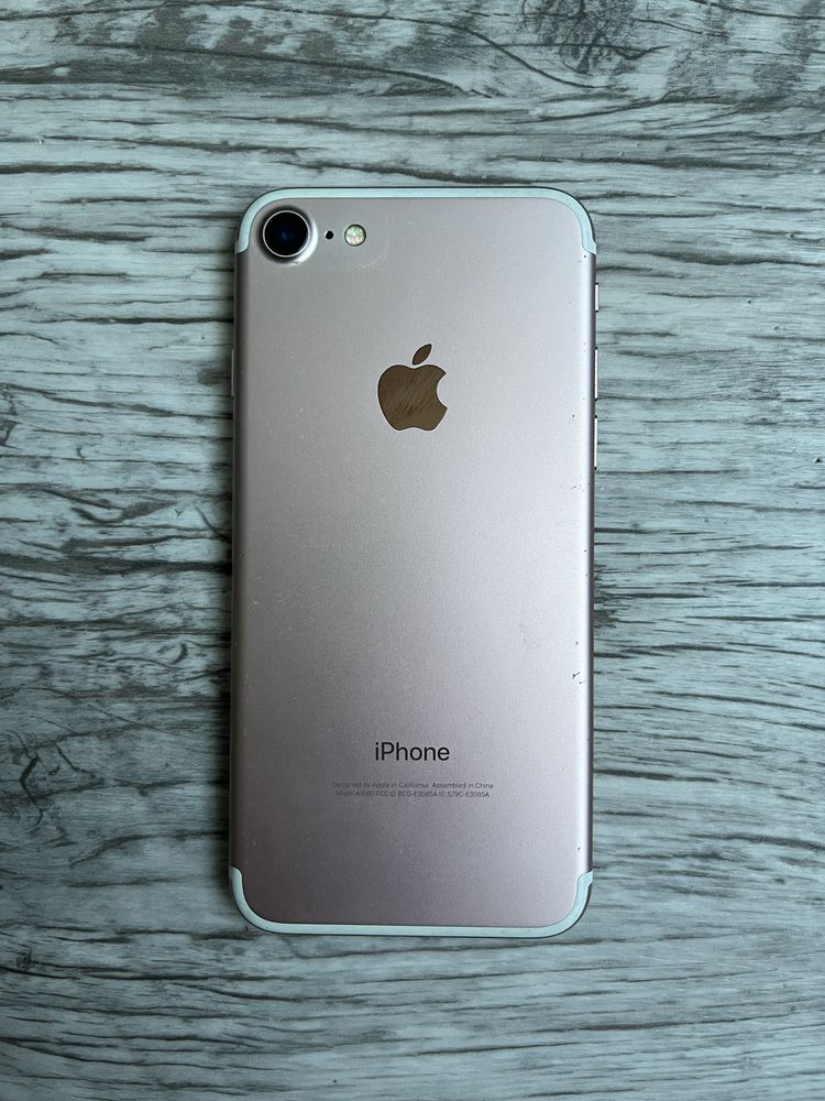 Продам Apple 7/32