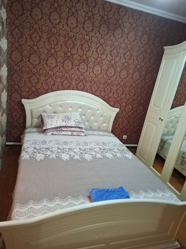 Спальный гарнитур за 150000