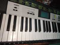 Синтезатор Casio lk 135