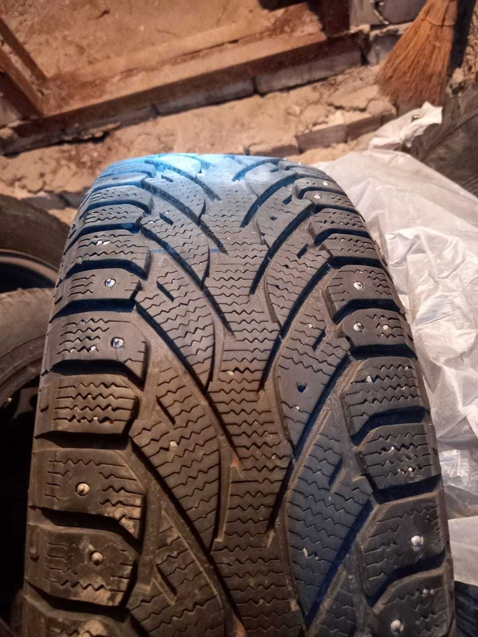 Автозапчасти, шины