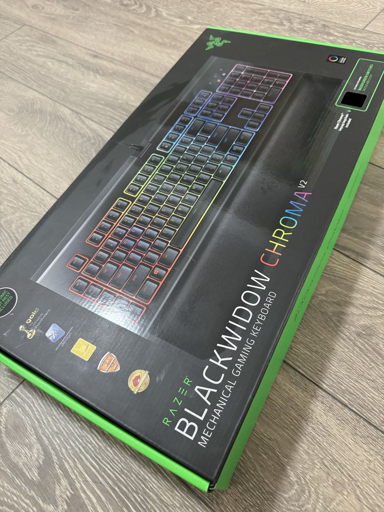 Механическая игровая клавиатура Razer Blackwidow chroma v2 rgb