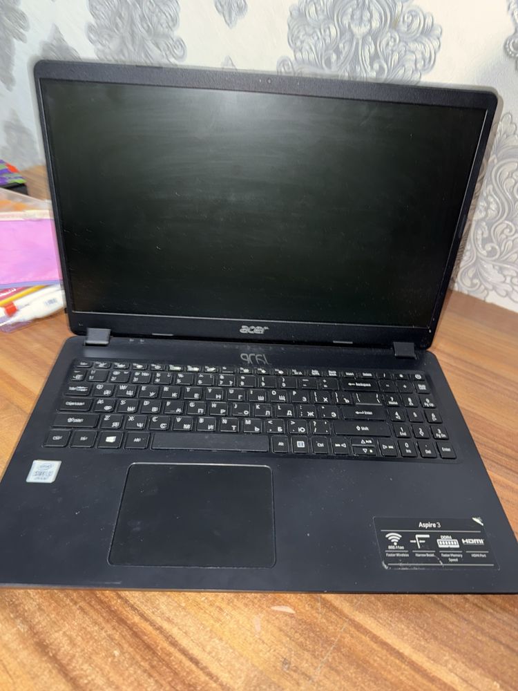 Ноутбук Acer aspire 3