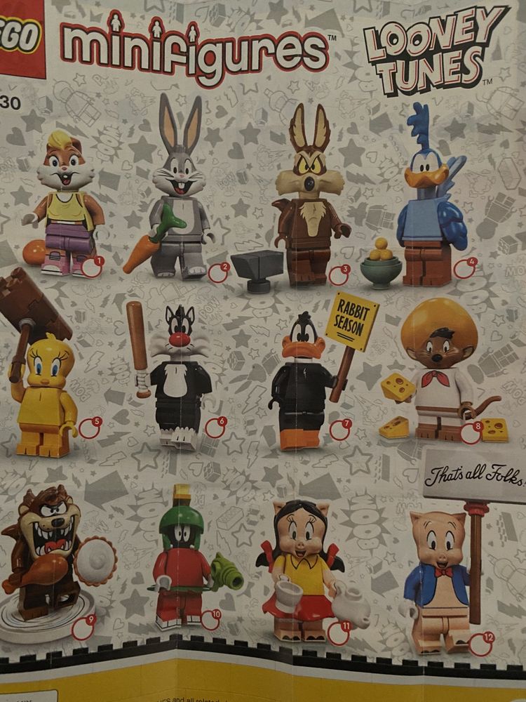 Lego minifigures Luney Tunes