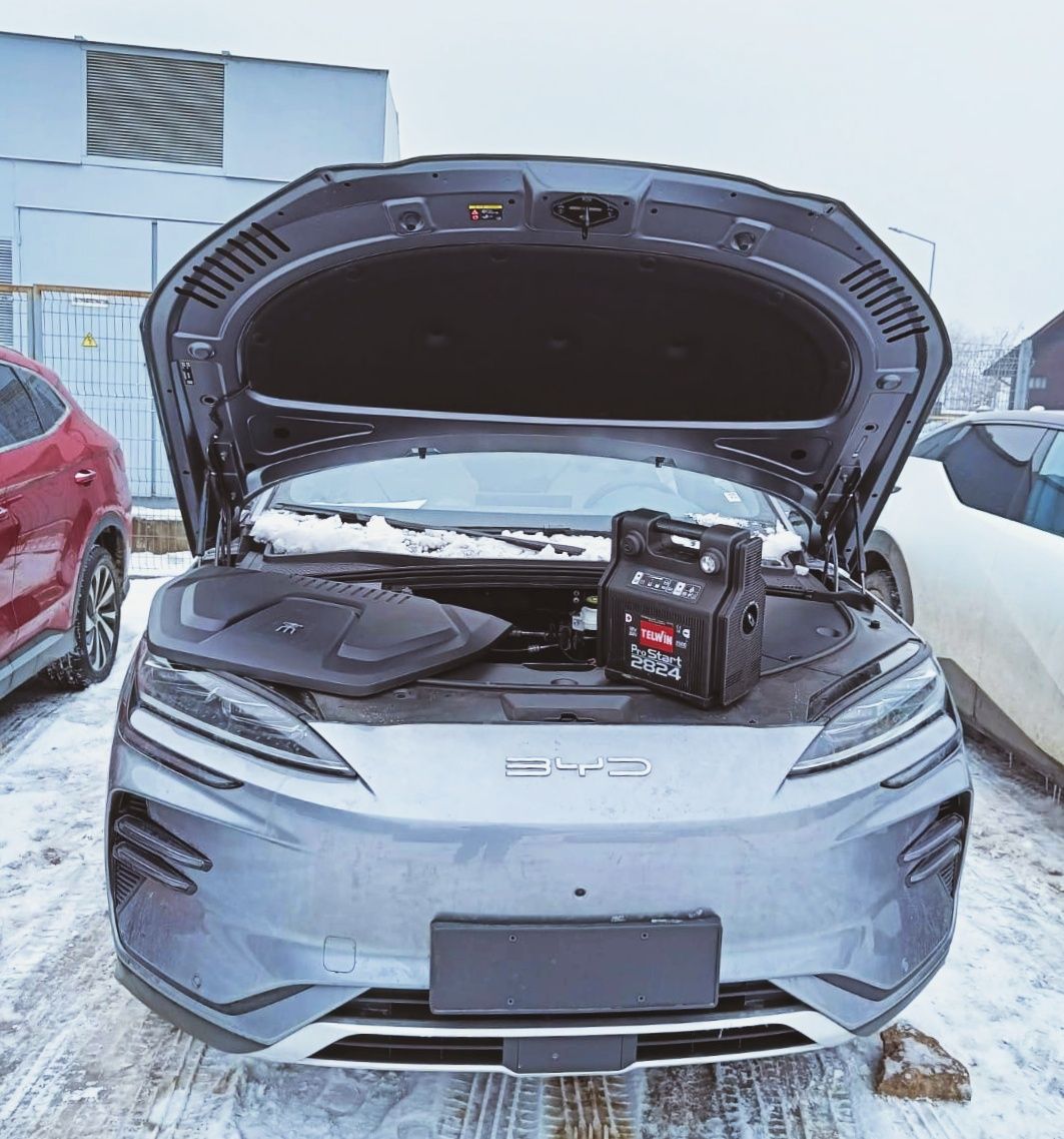Запуск электромобиля. Прикурить электрокар. Зикр, Тесла, BYD, ID