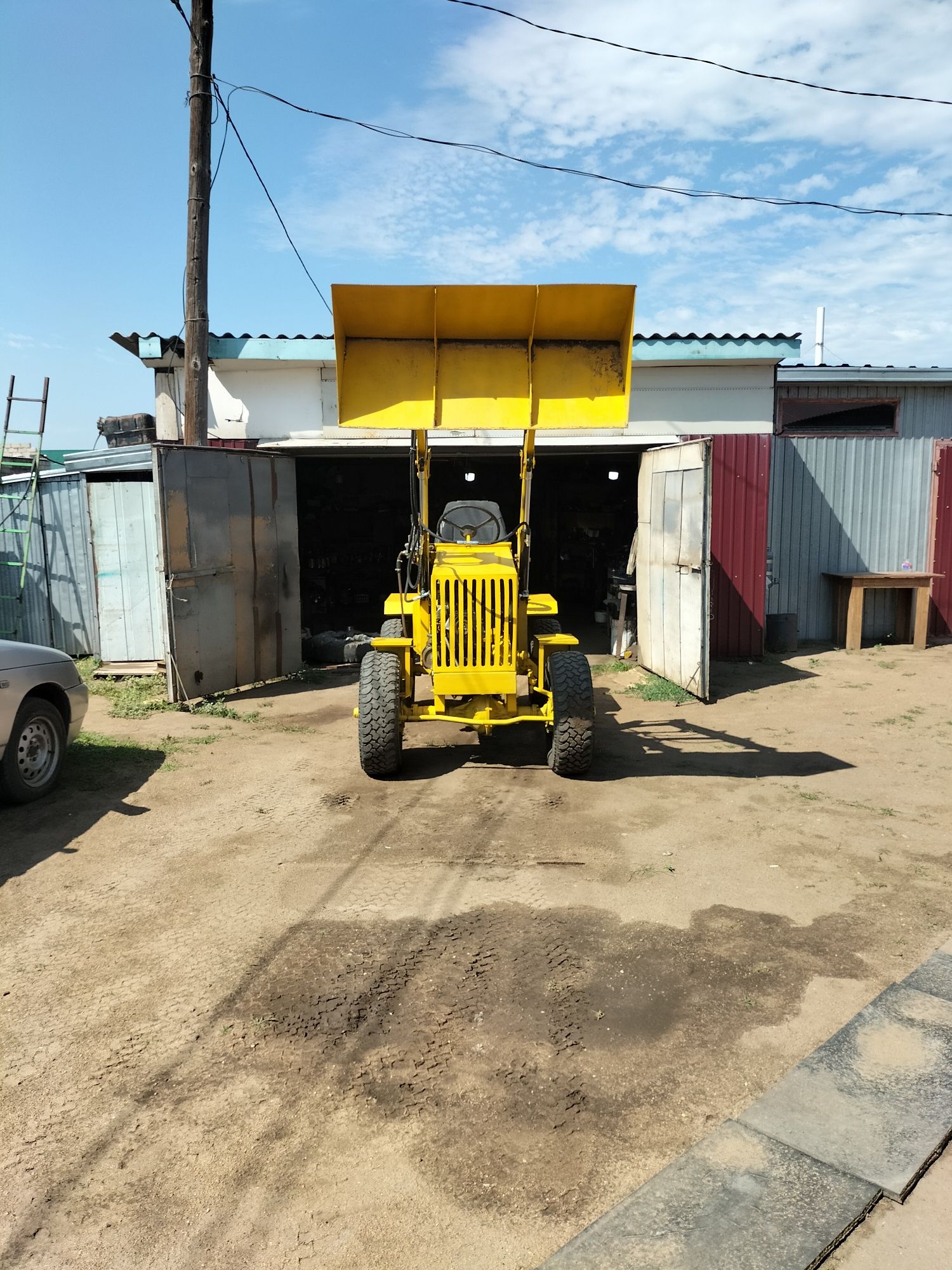 Продам минипогрузчик