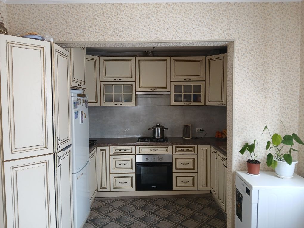 Продам дом в 19 микрорайоне
