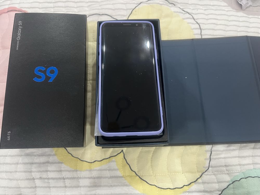 Продам 2 смартфон Самсунг А21 и СамсунгS9