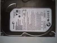 Продам   два HDD диска на 250Gb и 320Gb.