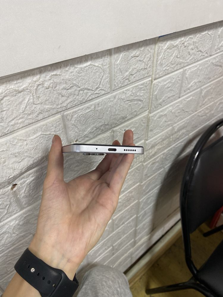 Продам Редми 12 256gb