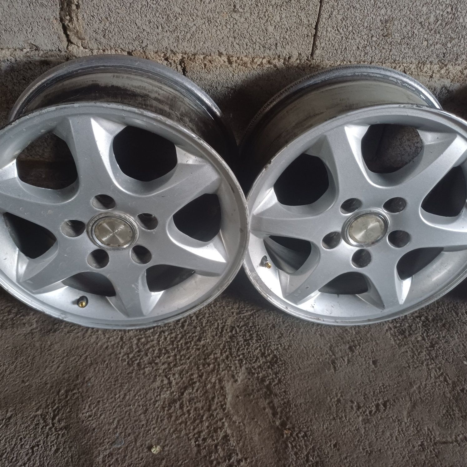 Комплект дисков R15. Toyota