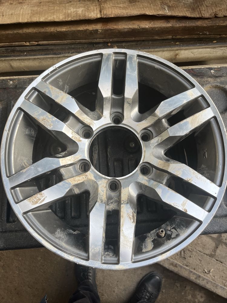 Продам комплект дисков R15 Mitsubishi