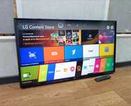 Телевизор LG Смарт 109 см + Кронштейн.