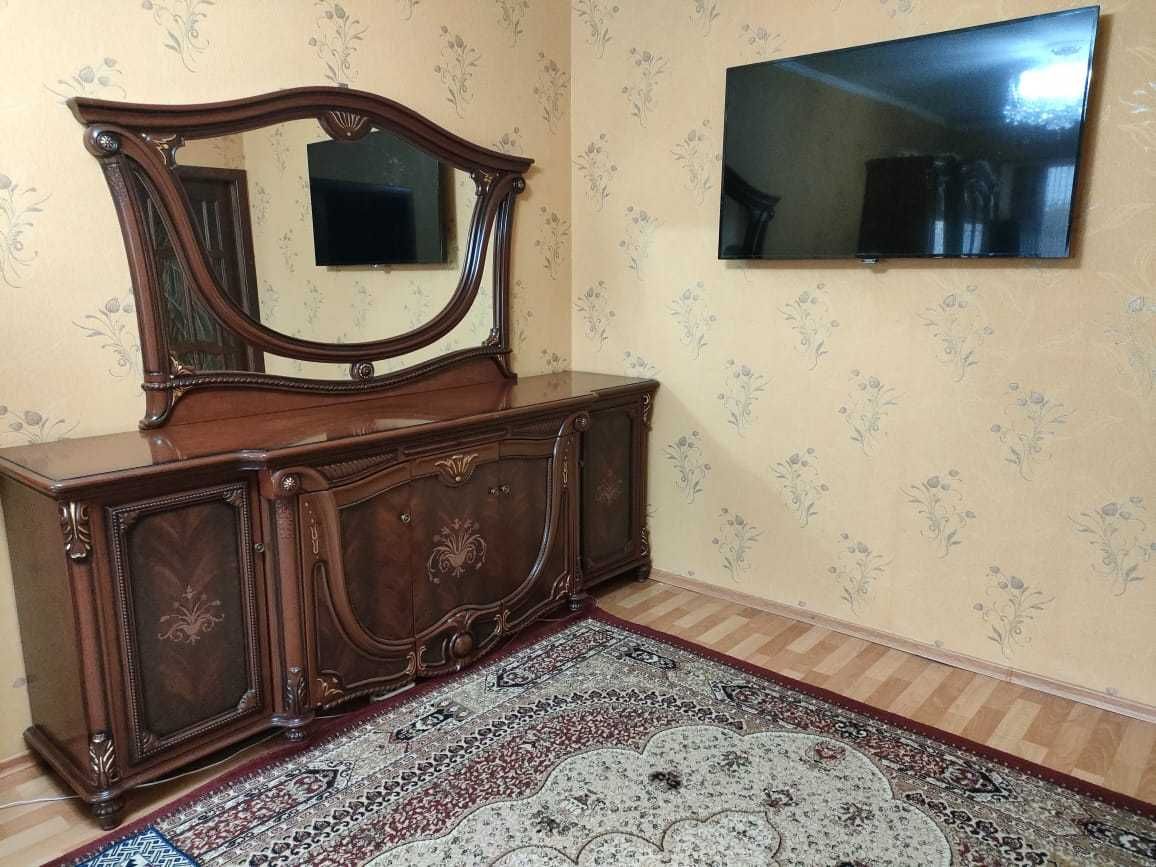 Гарнитура Сервант и Комод