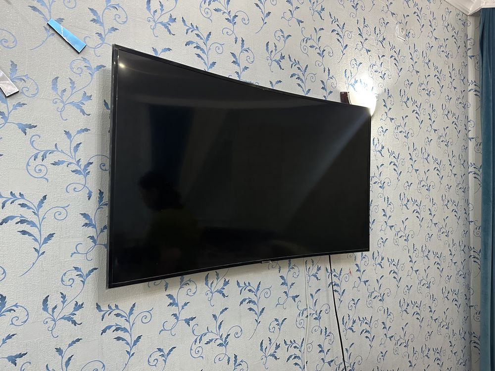 Изогнутый телевизор samsung Smart 4K UHD диагональ 139 см, 55 дюйм