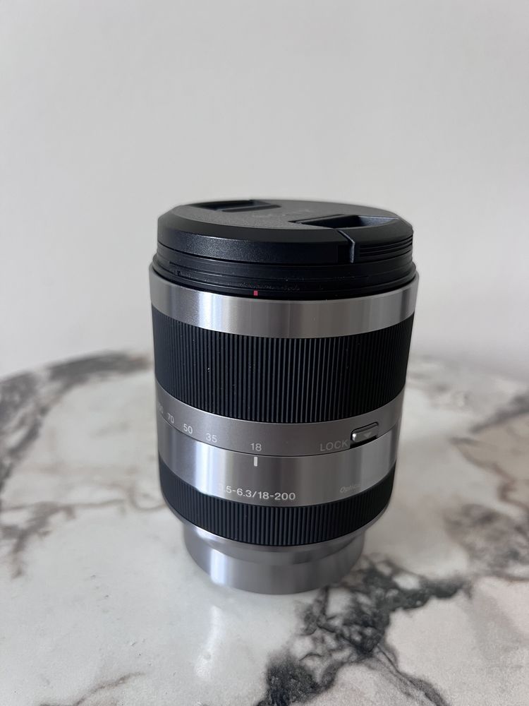 Zoom Объектив Sony 18-200 f3,5-6,3