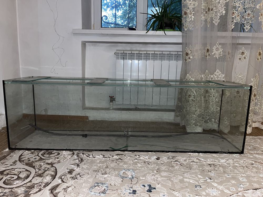 Аквариум продам состаяние хорошее