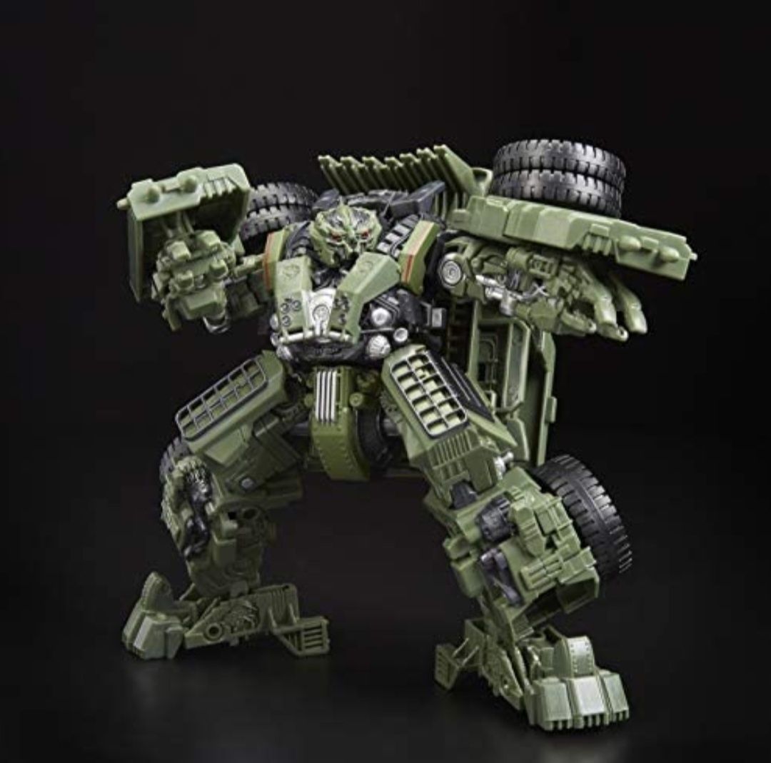 Продам трансформера Hasbro Takara Tomi Studio series 42 Long Haul