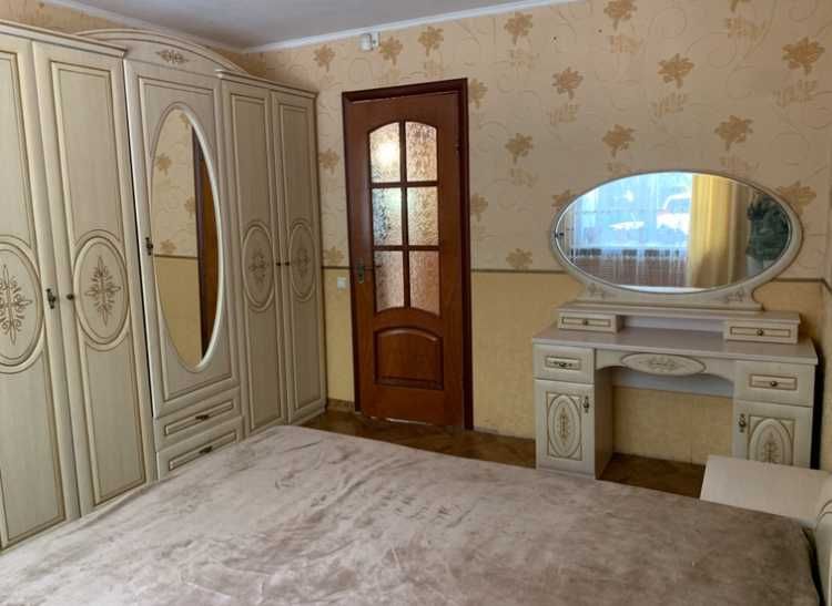 Продается квартира начало ул. Абая.