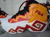 Кроссовки-сникерсы  от итальянского  бренда FILA, 38,39  размеры