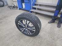 Goodyear 225/60R18 зимние шины — комплект 40 000 Т