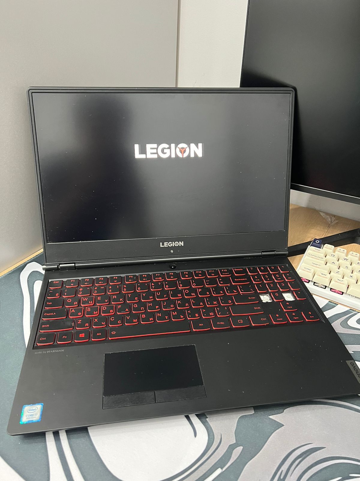 продам Lenovo Legion Y7000