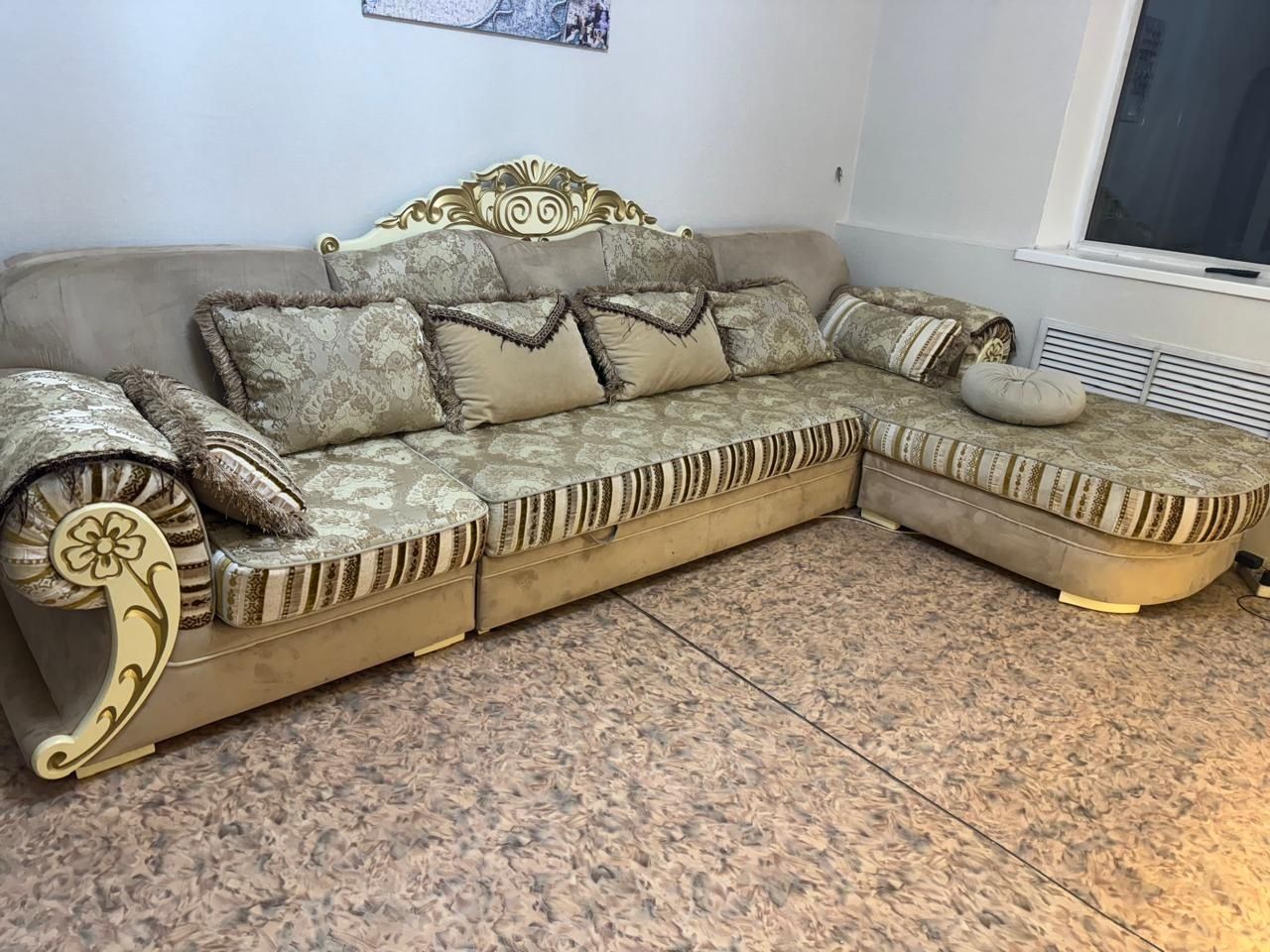 Продам диван восточный стиль