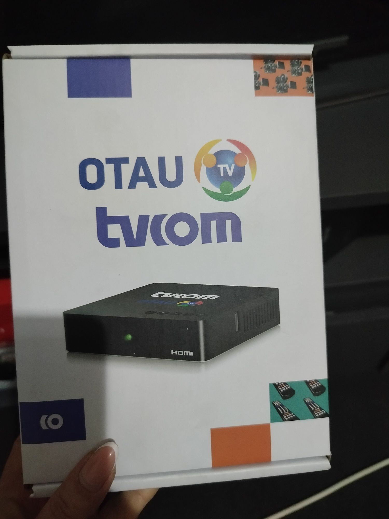 Телевизор с тумбой + атау ТВ и тюнер