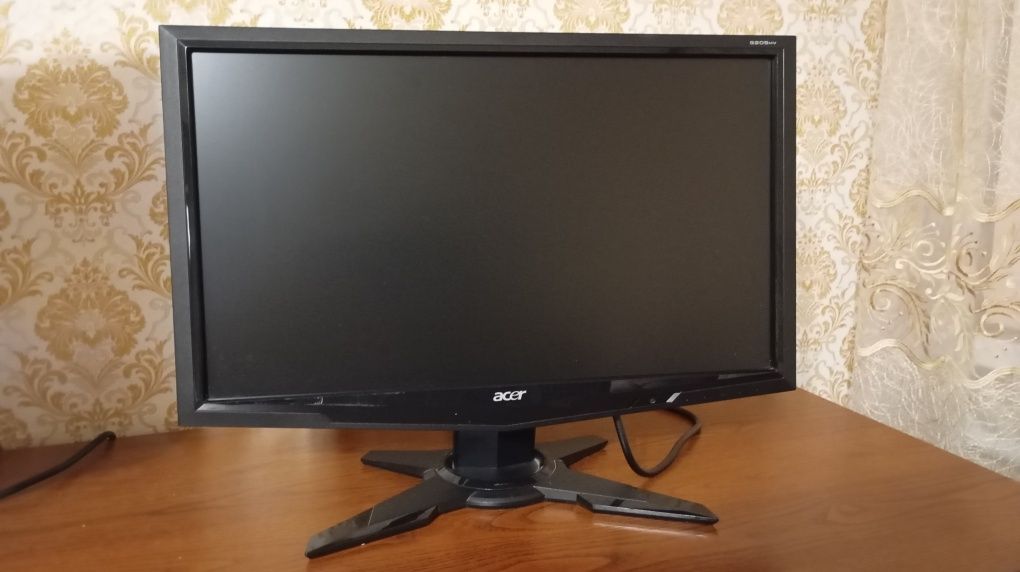 Продам монитор Acer 20