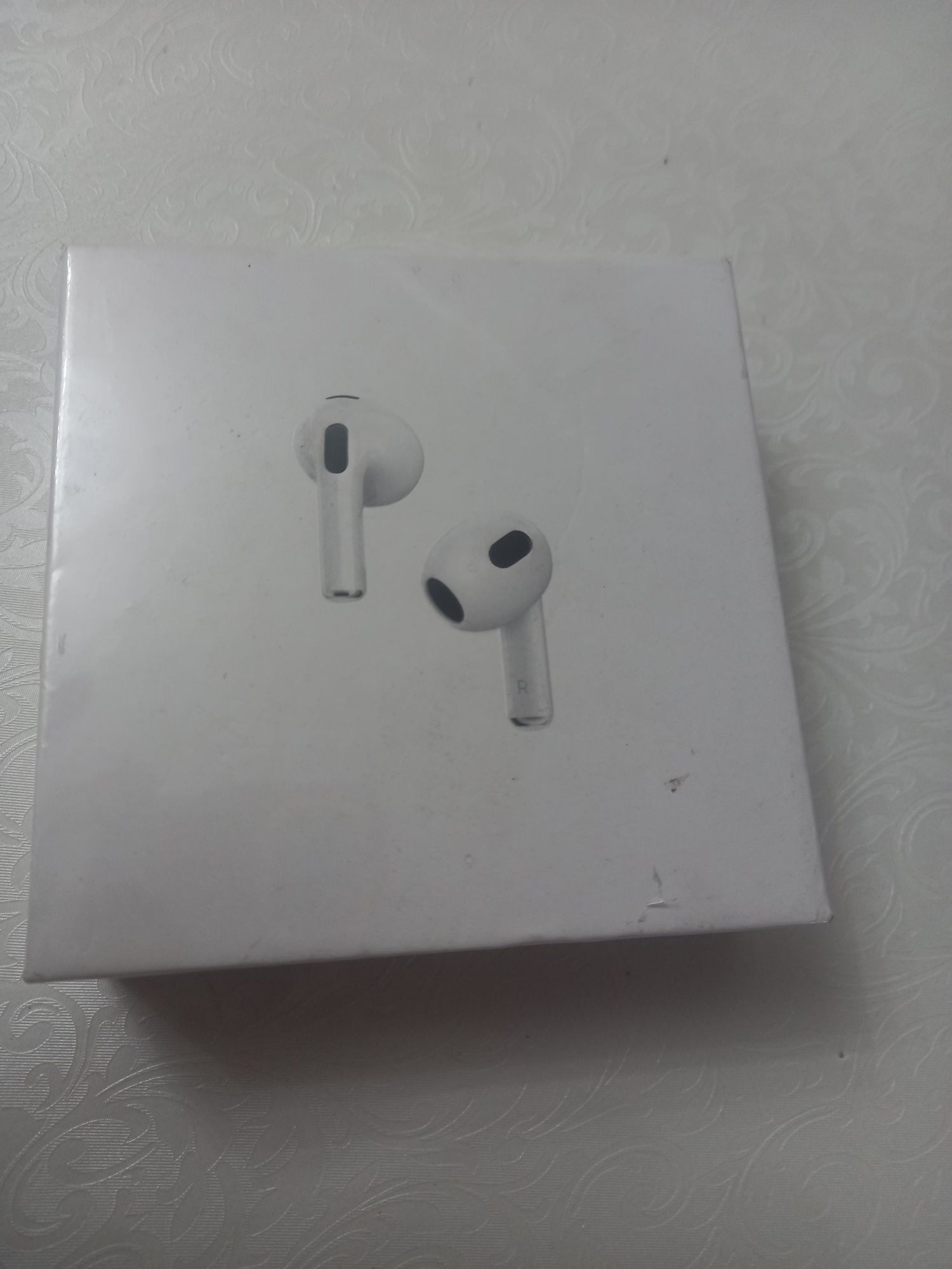 Airpods срочно продается