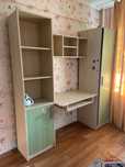 Продам детский стол со шкафом