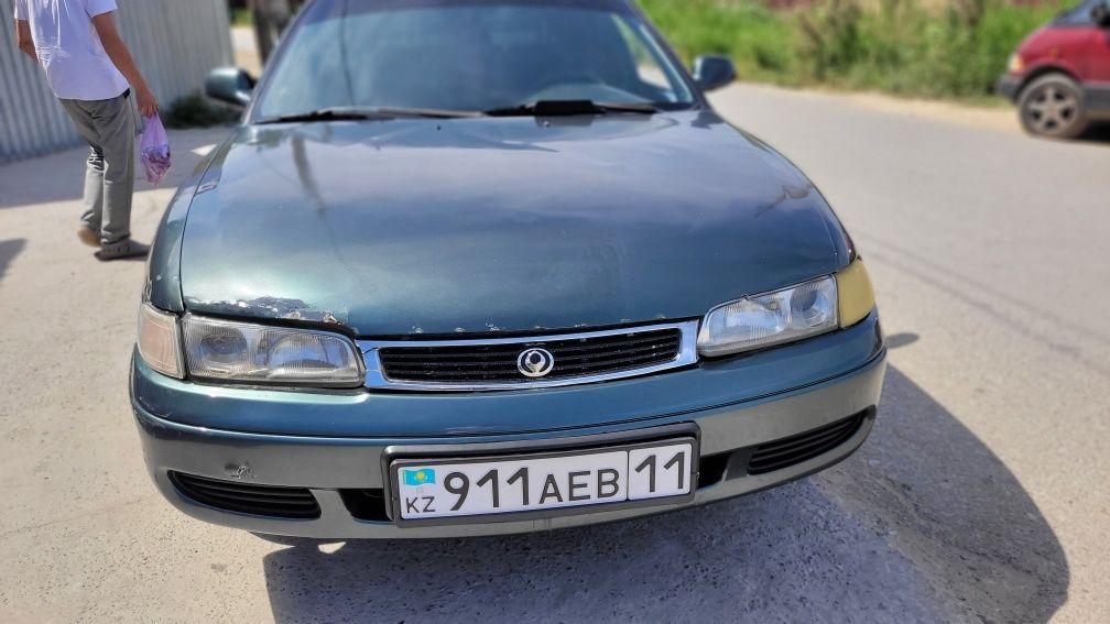 Mazda cronos 626