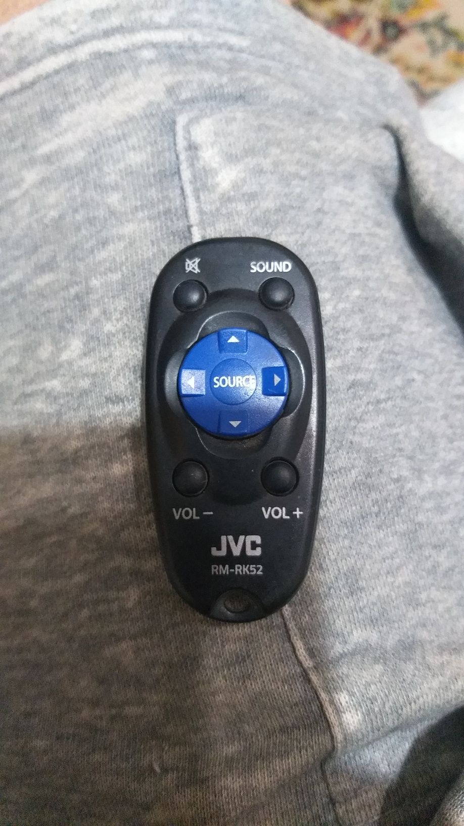 Пульт от магнитолы JVC