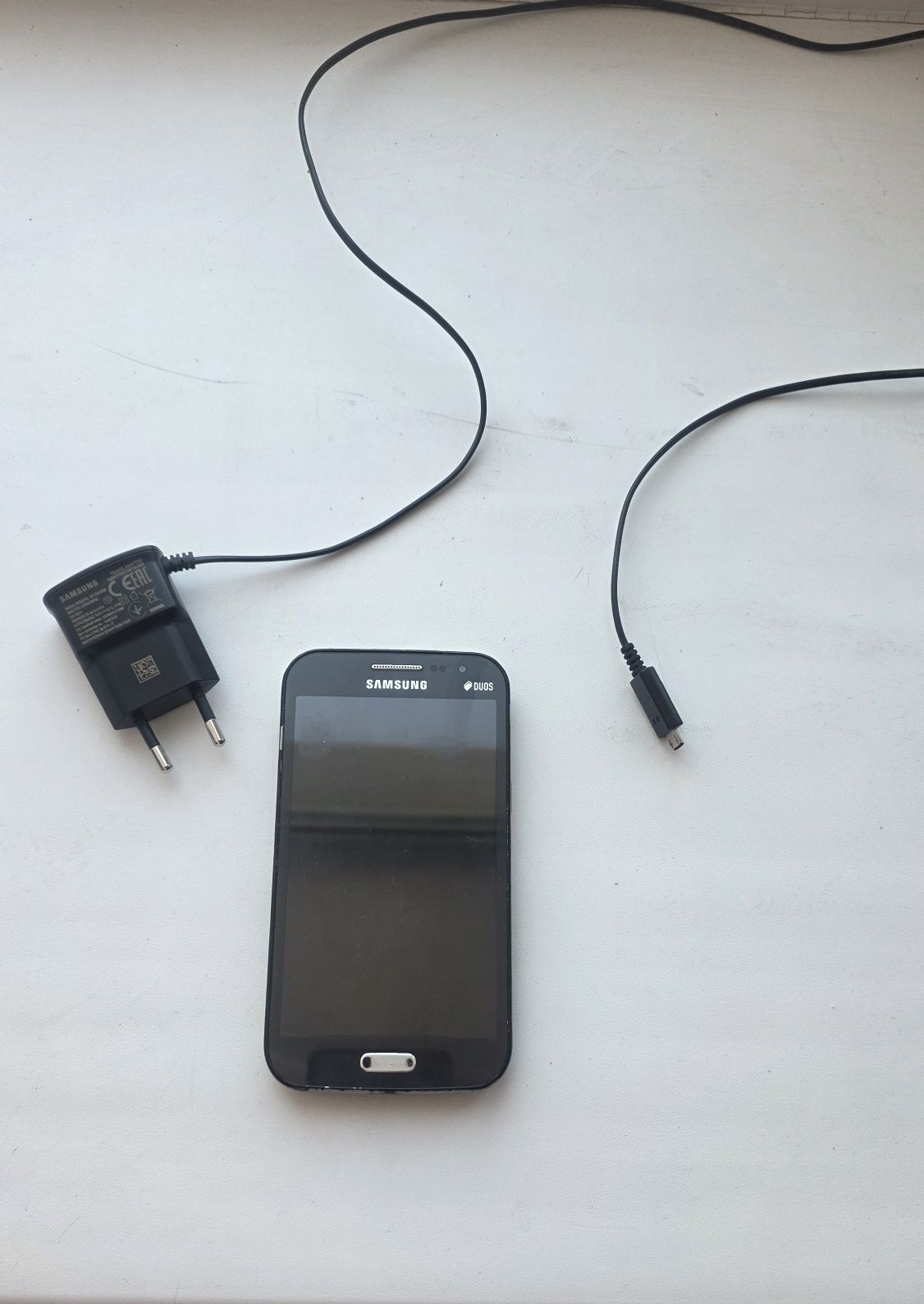 Продам телефон  Samsung Galaxy J2 DUOS