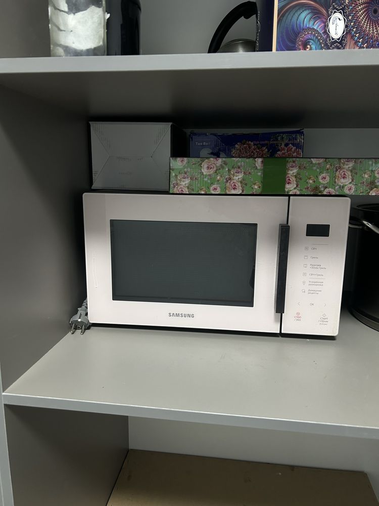 Микровалновка Samsung